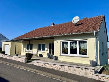 Eigennutzer aufgepasst, freier Blick auf Rentweinsdorf EFH mit Potential für eure Familie