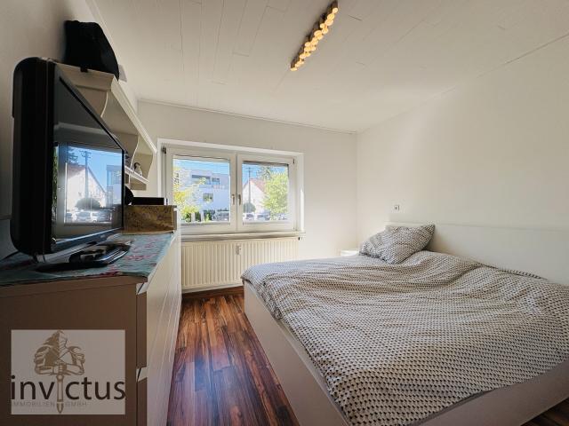 Eigener Hof & Stellplatz direkt am Haus! Helle 4 Zimmer Erdgeschosswohnung in Bad Wimpfen!