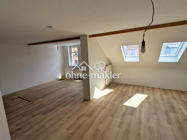 Eigentumswohnung Maisonette 5 Schlafräume, große Wohnküche und 2 Bäder
