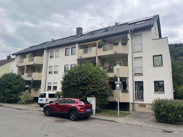 Eigentumswohnung mit 3 Zimmern, Balkon und Tiefgaragenstellplatz in Heidelberg