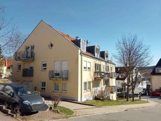 Eigentumswohnung mit zwei Doppelparkerstellplätzen in Burkhardtsdorf
