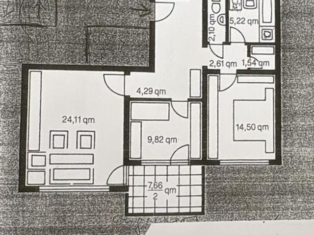 Eigentumswohnung mit Balkon, Tiefgarage und Aufzug in Leonberg