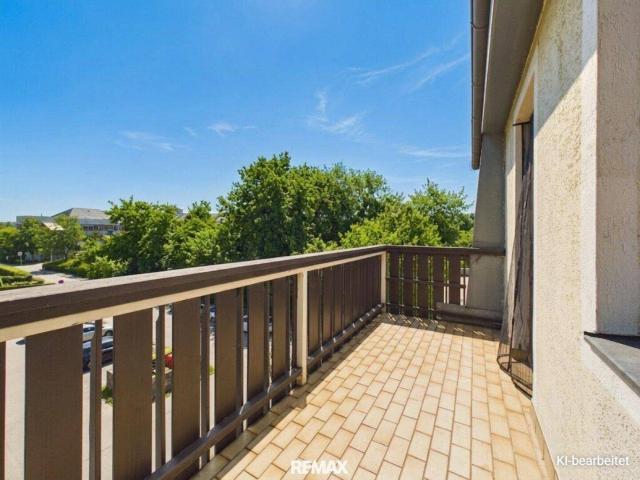 Eigentumswohnung mit Balkon und Blick in´s Grüne!