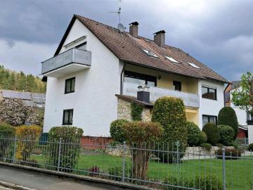 Eigentumswohnung mit Balkon und Gartenanteil in Schwarzenbruck