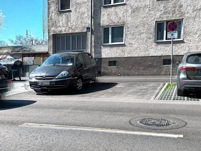 Eigentumswohnung mit Renovierungspotenzial in zentraler Lage!