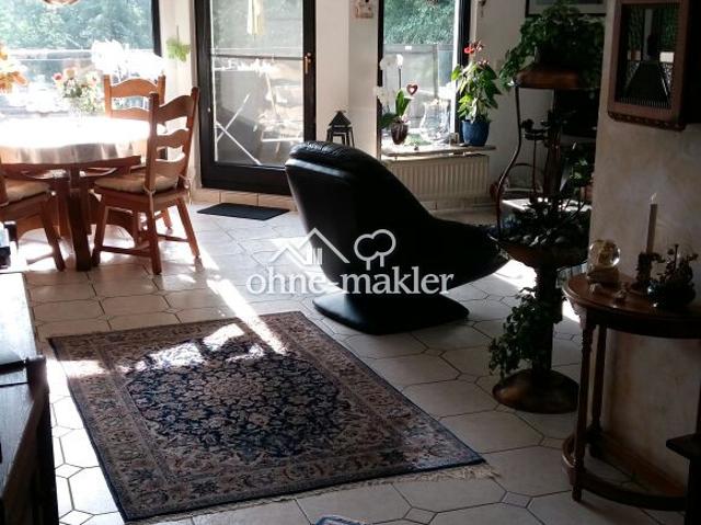 Eigentumswohnung ca. 99Qm, 4 Zimmer, 2 Bäder, Garage, Balkon, Sackgasse, direkt am Wald gelegen