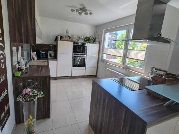 Etagenwohnung kaufen in Langerfeld - Garten