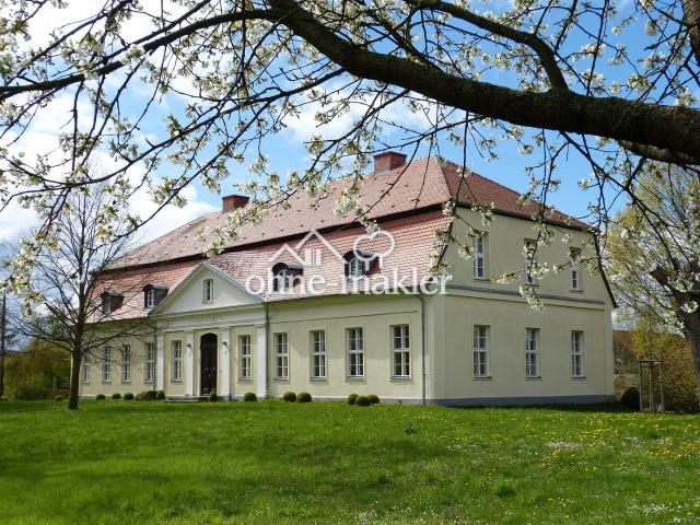 Eigentumswohnung im Gutshaus Mon Plaisir