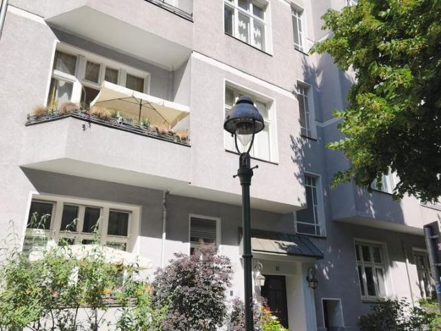 Eigentumswohnung Kudamm Charlottenburg Wilmersdorf Altbau 60m2