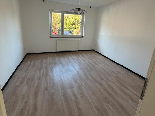 Eigentumswohnung Privat Verkauf 60m2 EG Kernsaniert