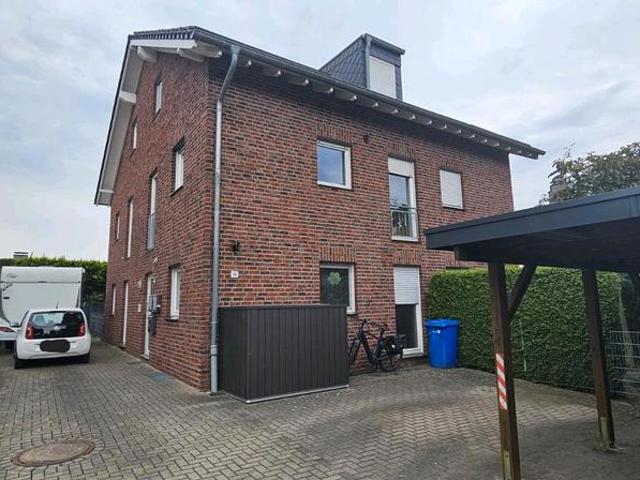 Eigentumswohnung 1. Obergeschoss mit großem Balkon in Rhede95m²