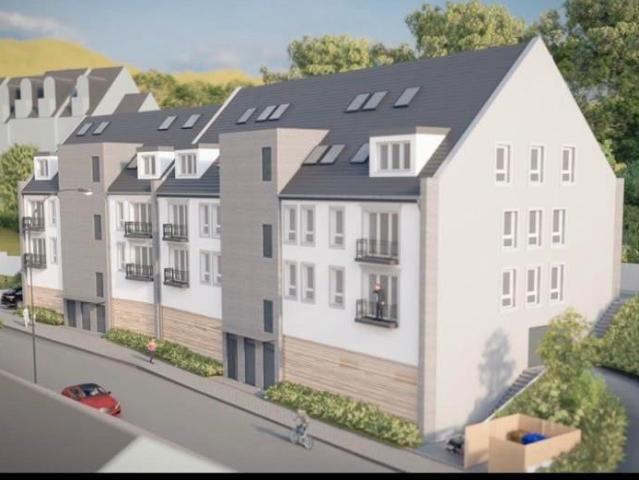 Eigentumswohnung 4,5 Zimmer 119qm + 2 Tiefgaragenstellplätze