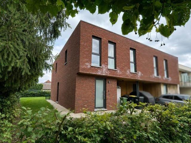 Eigentijds wonen, rustig gelegen