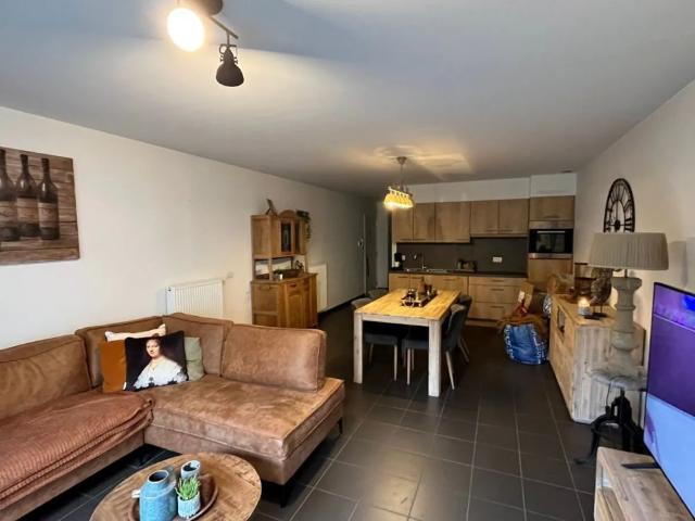 Eigentijds 1 slpk appartement met ruim terras