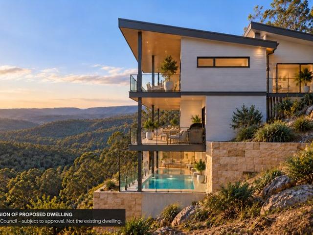 Eight Elevated Acres on the NSWQLD Border