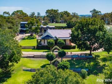 Eight Picturesque Acres Just Minutes from Wagga CBD