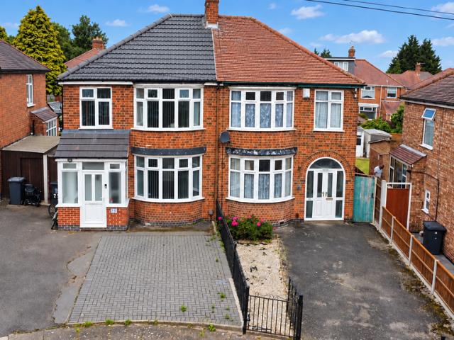 Eileen avenue, Leicester LE4 3 bed semi detached house to rent £1,200 pcm £277 pw