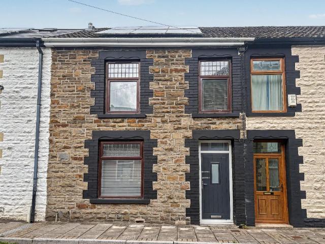 Eileen Place, Treherbert, Treorchy CF42, 3 bed terraced house to rent, £725 pcm | PrimeLocation