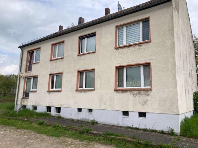Eilenburg OT Wedelwitz, Mehrfamilienhaus, 4 WE und Ausbaureserve