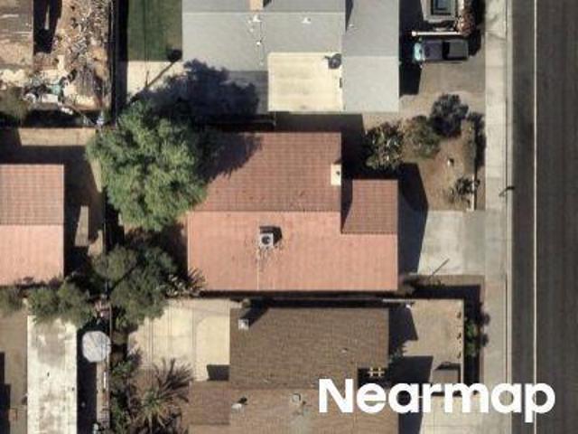 Eisenhower Dr