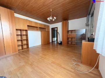 Wohnung zur Miete in 7000 - Balkon, Aufzug