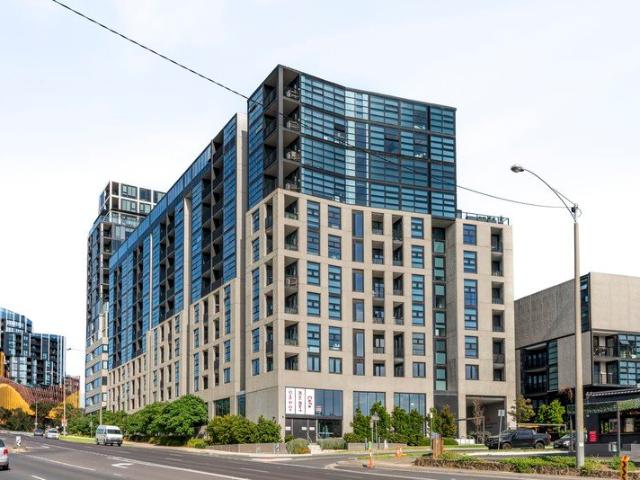 Sunny, Low Maintenance Lifestyle in Ivanhoe
