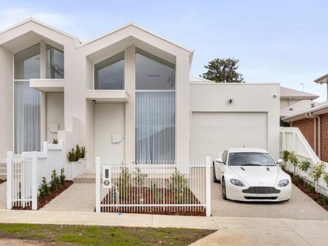 Architectural Luxury. Exceptional Scale. A Statement in Reservoir