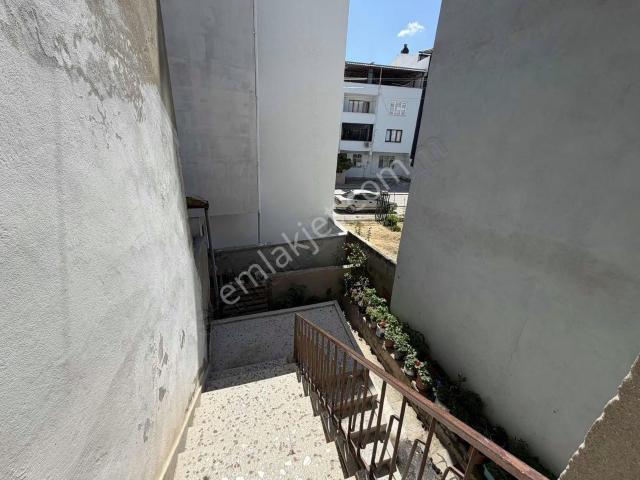 Elıt Emlaktan Kurtuluş Da Satlık 3+1