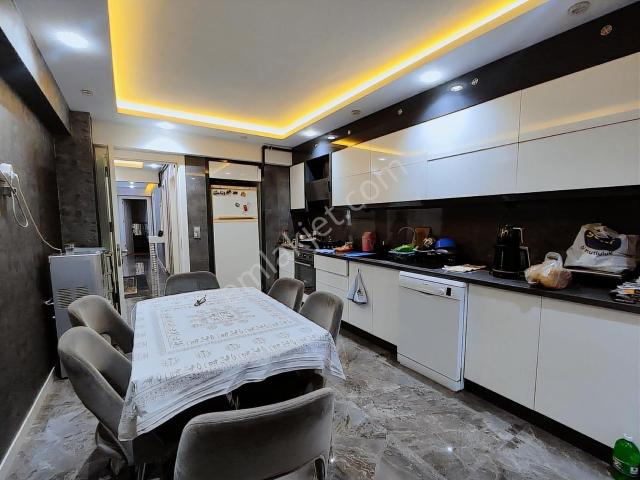 Selçukbey Mahallesi'nde Geniş Ve Özel Yaşam Alanı Satılık 3,5+1