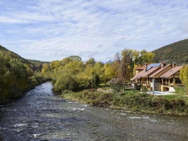 El Casar Del Puente I y II Boca De Huergano León
