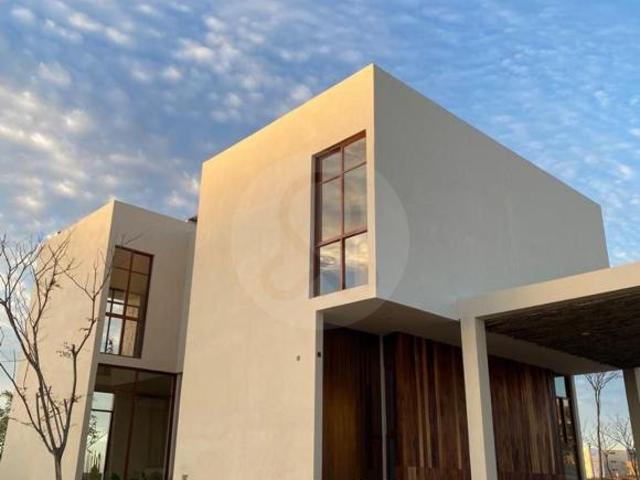 El CIELO PARQUE RESIDENCIAL: Casa en venta en Fraccionamiento Sábalo Cerritos