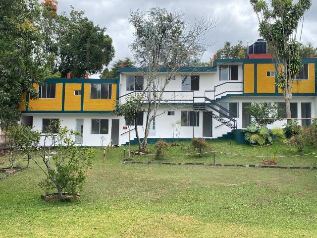 ?EL ESPACIO IDEAL PARA TU ESCUELA O CONSULTORIO!