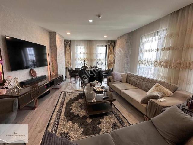 Elıf Emlaktan Talatpaşa | luxury Eşyalı 2+1 Kiralık Daire