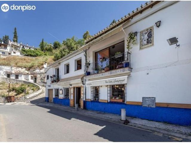 El mejor Sacromonte con vistas a la Alhambra
