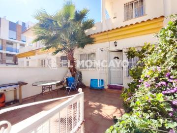 Casa en venta en Orihuela Costa - Jardín