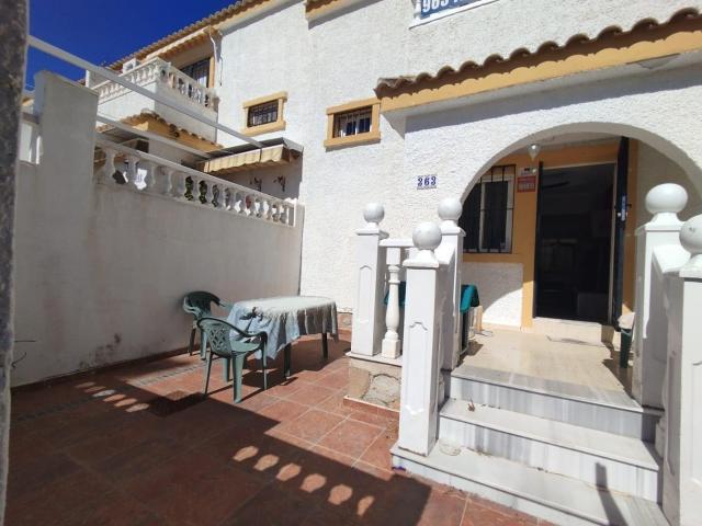El Moncayo Properties presenta esta luminosa y acogedora viv. 76m² Bras del Port