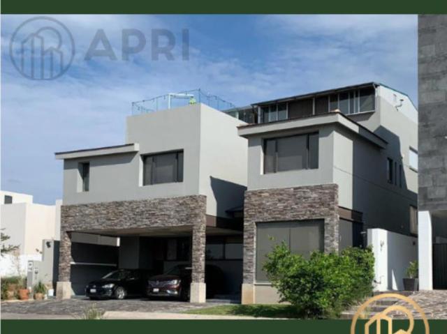 El Molino León – Casa en Venta en Fraccionamiento Privado con Campo de Golf
