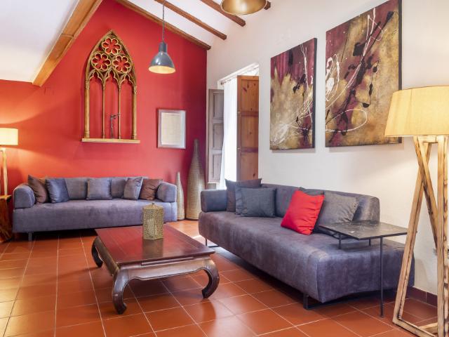 El Mossen Triplex