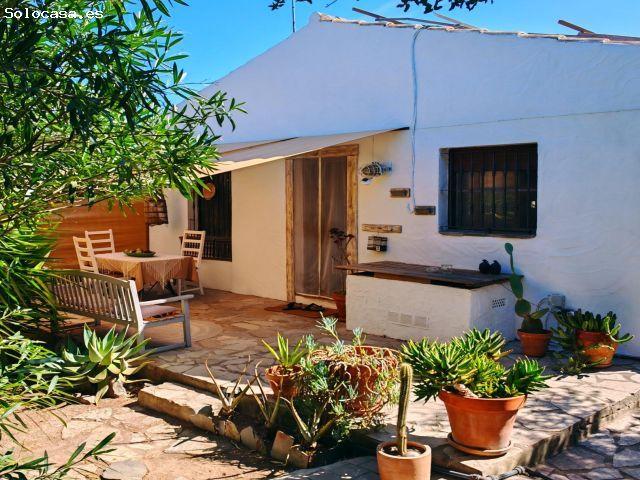 EL NEGOCIO COMPLETO CON VIVIENDA INCLUIDA Glamping + Casa + 2000m2 de Terreno