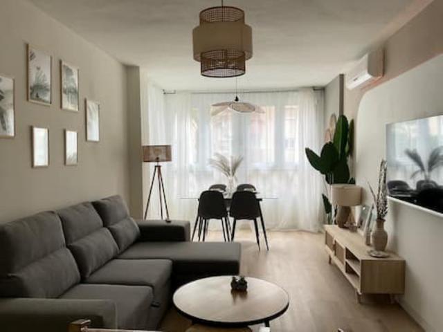 El Palmeral Apt. p/2 con piscina, AC y WiFi