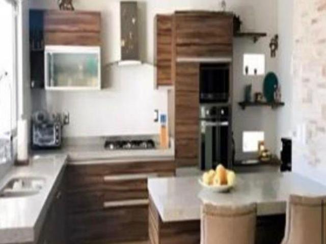 KP CASA EN VENTA UBICADA EN COLIMA, 335, GOMEZ PALACIO, DURANGO, LAS ROSAS, 35090