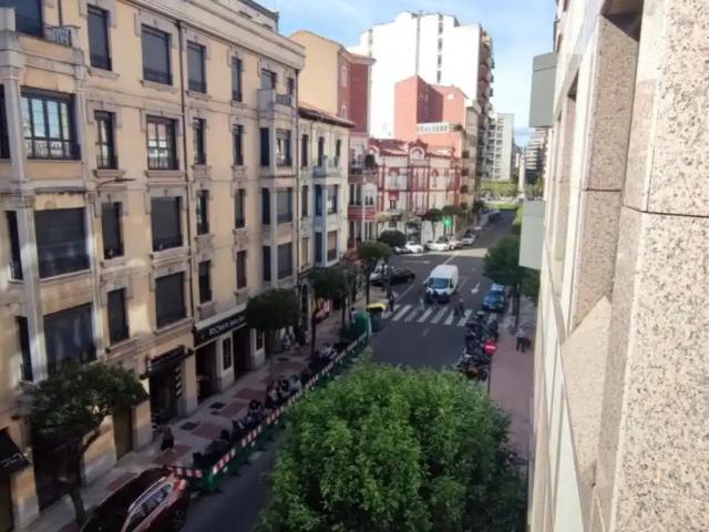 El Pedroso De La Armuña