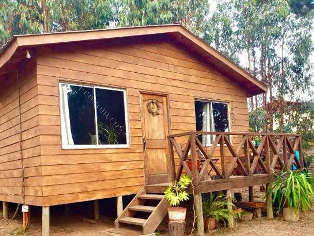 El Quisco arriendo año corrido cabaña 2D 1B 350 mil