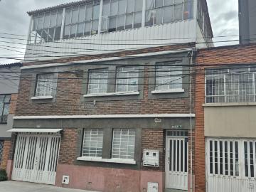 El Recuerdo, Cl 25B