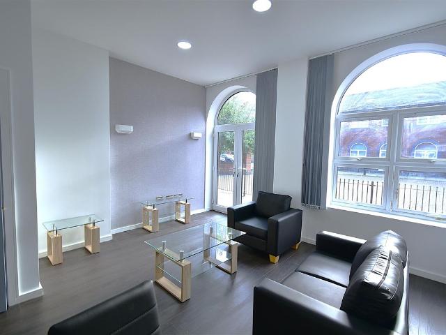 Elmwood Avenue, Feltham TW13, 1 bed property to rent, £1,400 pcm | PrimeLocation