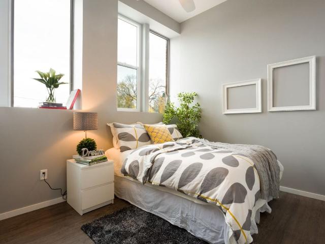 Elmwood Building 1 Bedroom Apartment for Rent at 189 Henderson Hwy, Winnipeg, MB R2L 1L7 Chalmers