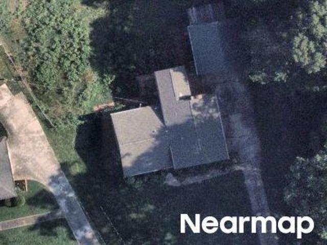 Elmwood Cir