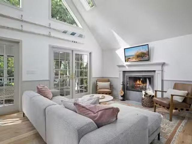 Elmwood Drive