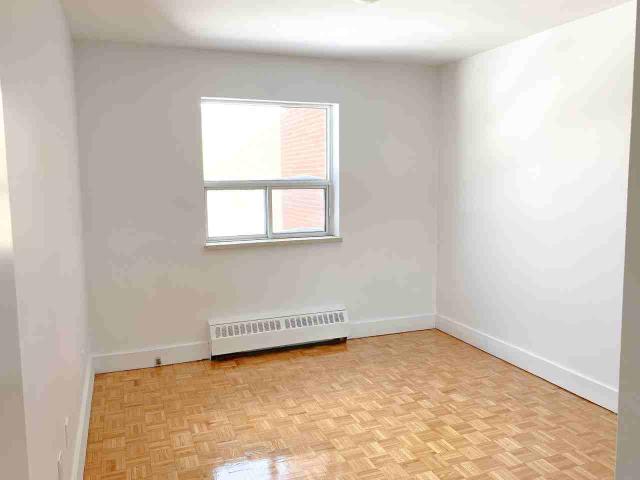 Elmwood Hill 2 Bedroom Apartment for Rent at 441 Elmwood Ave, Richmond Hill, ON L4C 1M5 Harding