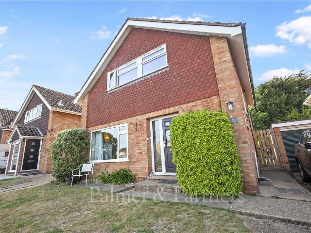 Elm Close, Brantham, Manningtree, Suffolk CO11, 3 bed detached house to rent, £1,550 pcm | PrimeLocation
